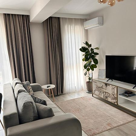 Апартаменты Elegance Бухарест Экстерьер фото